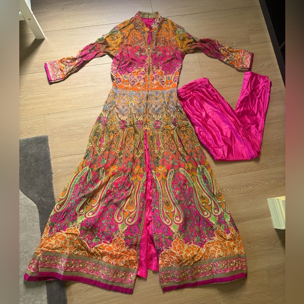 Indian Pakistani Event Wedding Wear Gown Salwar Kameez with Churidaar